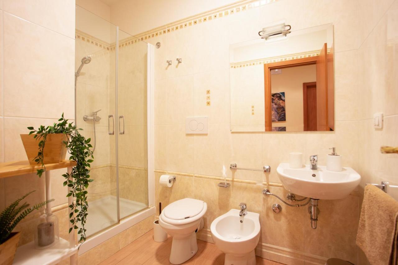 Juliette Rooms Iesi Exterior foto